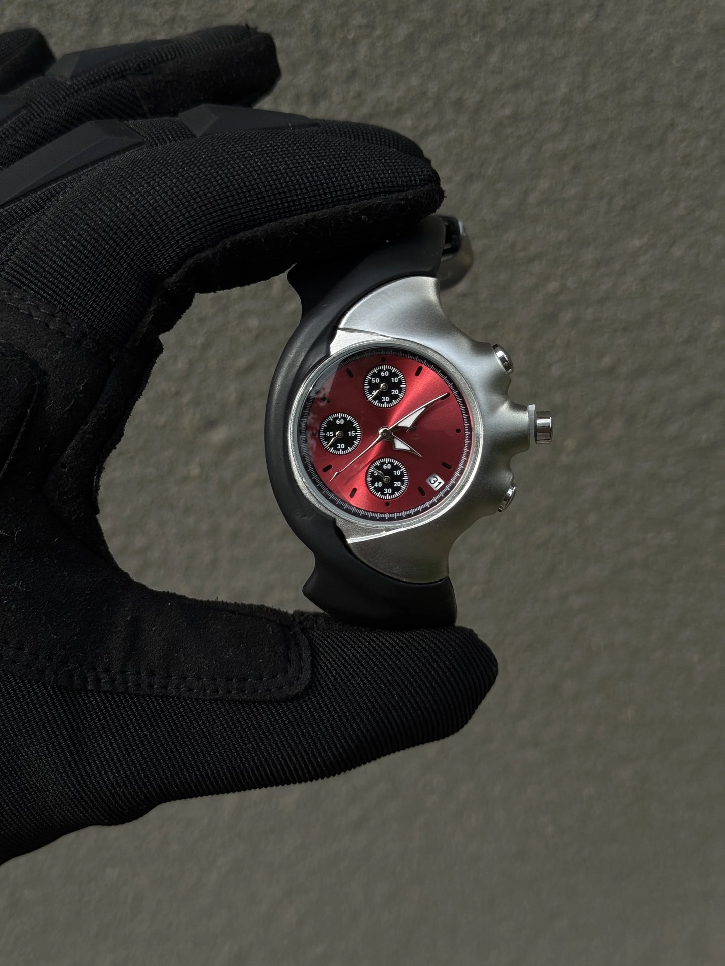 Genuine KIOSK special-shaped watch non-Oak style three-eye crush European and American rare ins boys niche gift