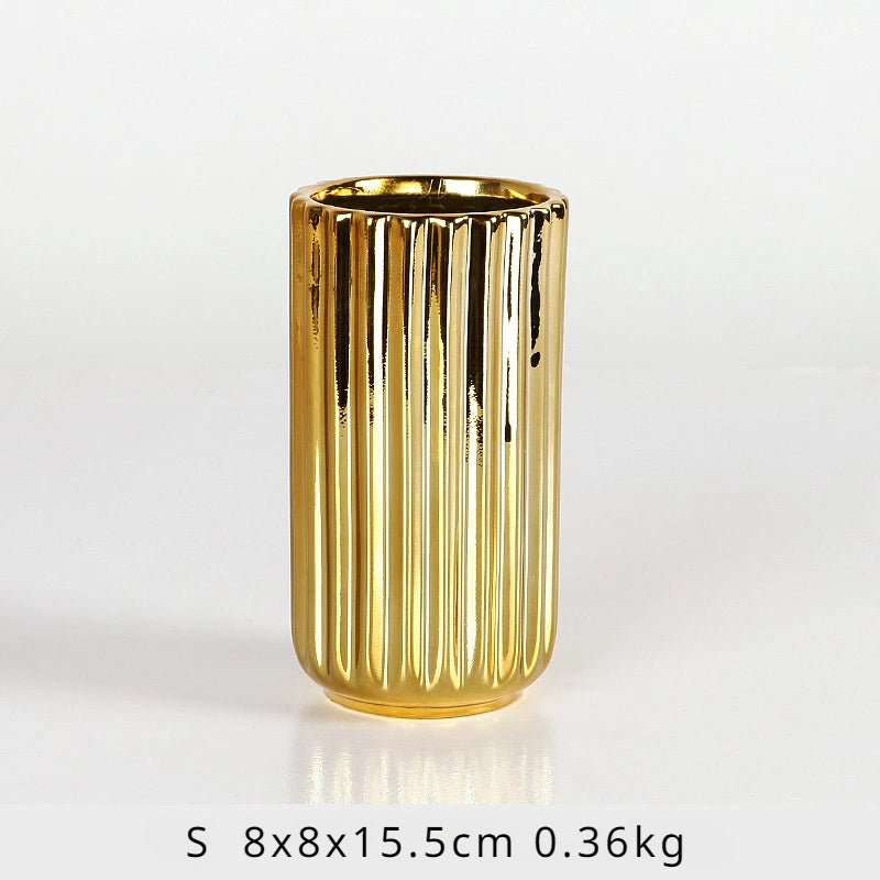 Nordic Ceramic Gold Vase – Elegant Home Décor Stylish flower arrangement vase perfect for living rooms, desktops, or as a thoughtful gift.