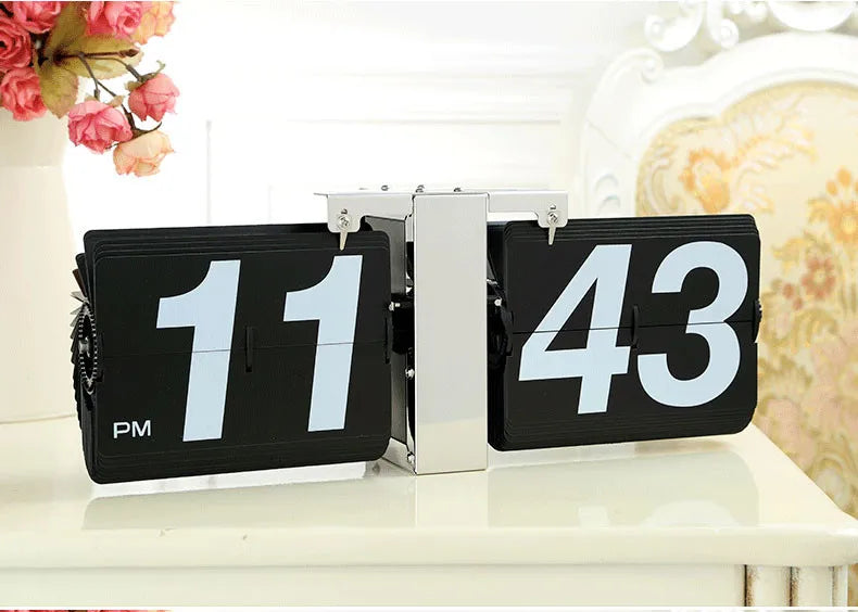 Wonderful European Retro Table Clock Mechanical Automatic Flip Clock Living Room Large DIY Home Wall Clock