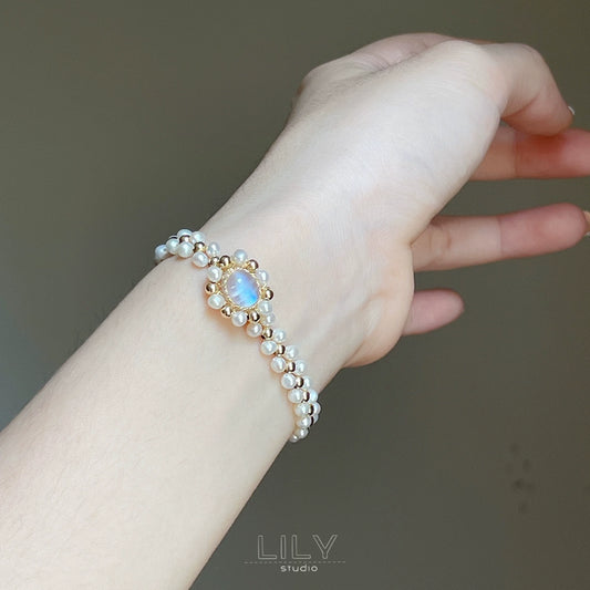 Lily Original American 14K Colorfast Moonstone