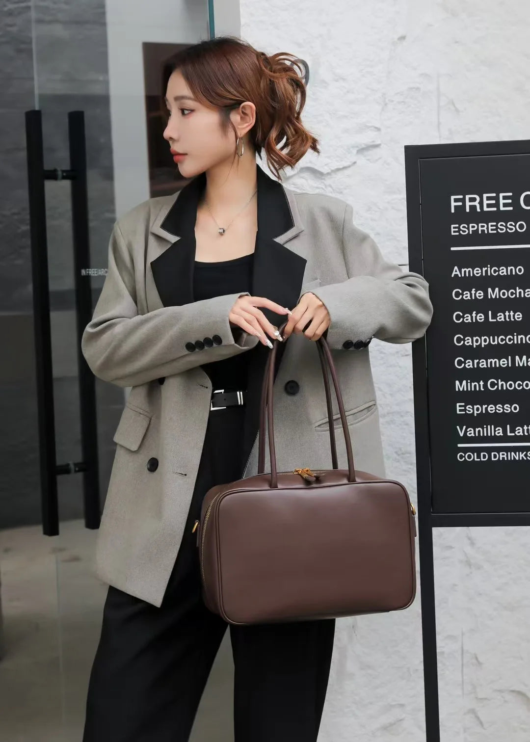 Luxury Genuine Leather Women’s Shoulder Bag Designer-style crossbody made from premium cowhide. Available in black, brown, and coffee colors with a spacious, elegant design for everyday use.