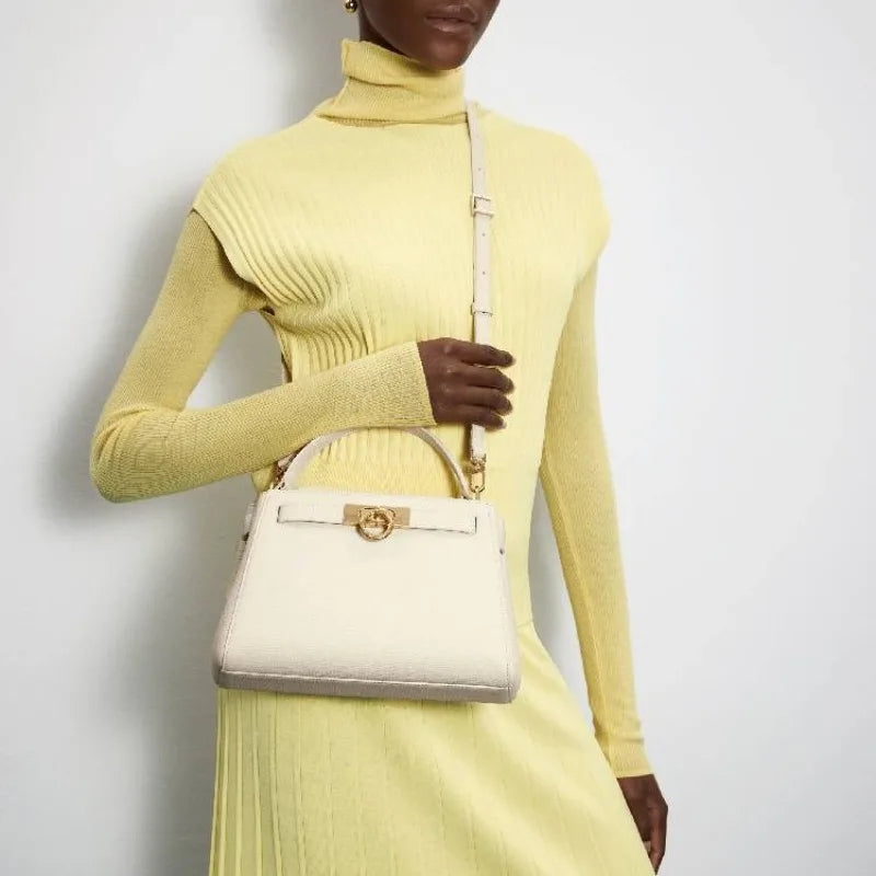 Medium High-End Handbag – Elegant & Versatile Stylish shoulder and crossbody bag, perfect for weddings and special occasions with a refined, classy look.