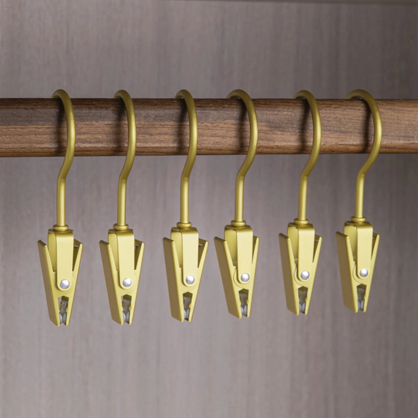Househood Metal Hook Clips Hanging Curtain Hooks Bulldog Clips for Hanging Tablecloth Towel Clips