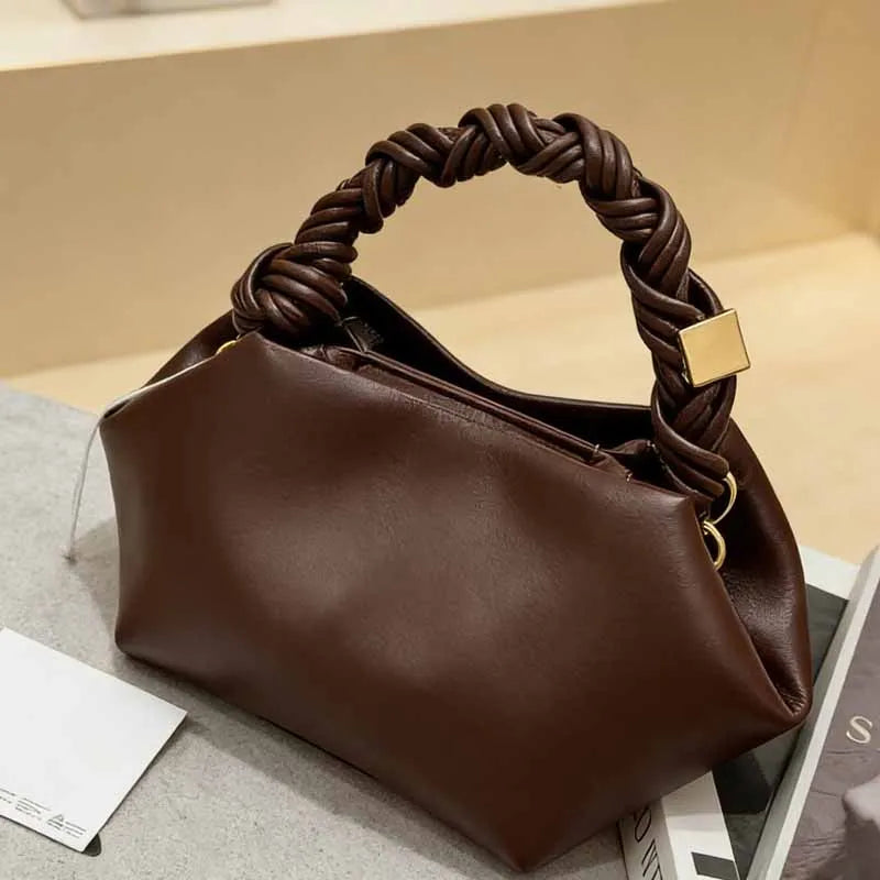 Paris-Inspired Moon Hexagonal Woven Handbag – Trendy Design
Chic shoulder and crossbody bag with a premium woven finish. Stylish, modern, and perfect for everyday fashion.