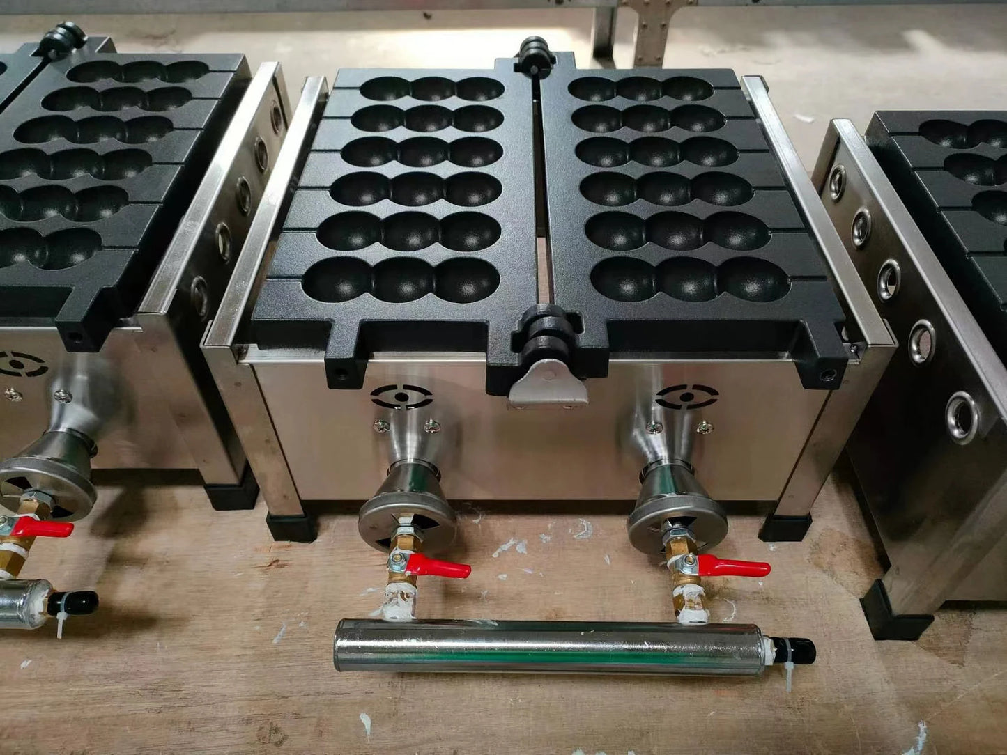 Gas Type  Lolly Waffle Sticks Machine Sugar-coated Haws Shape Waffle Maker Takoyaki Ball Grill