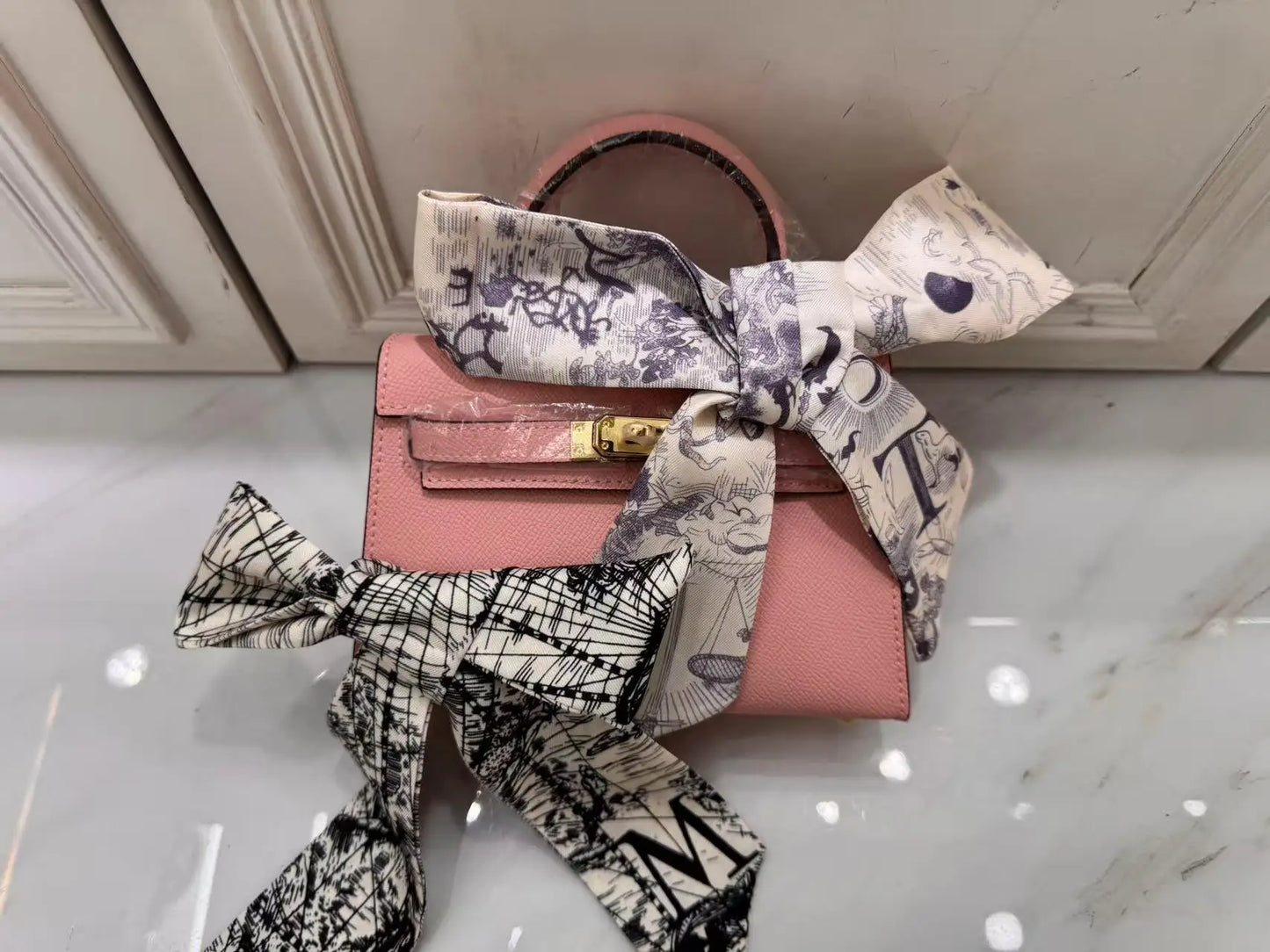 Early Autumn Retro Suede Tote Bag Women's New Versatile Single oulder Bag Commuter Bag Handbag for Outdoor Use