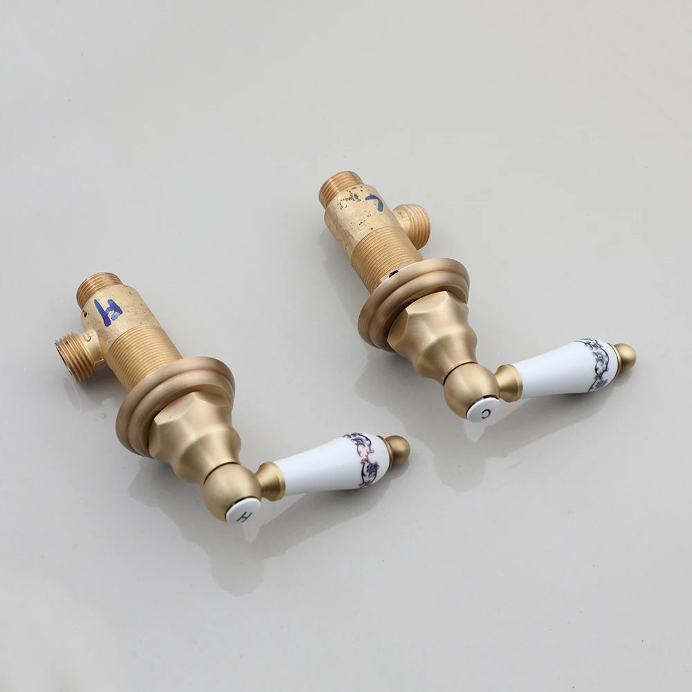 Bathroom Basin Faucet Set – Double-Handle Deck-Mounted
Includes 3-piece brass and chrome taps for hot and cold water. Stylish and durable mixer faucet set for bathtubs and sinks.