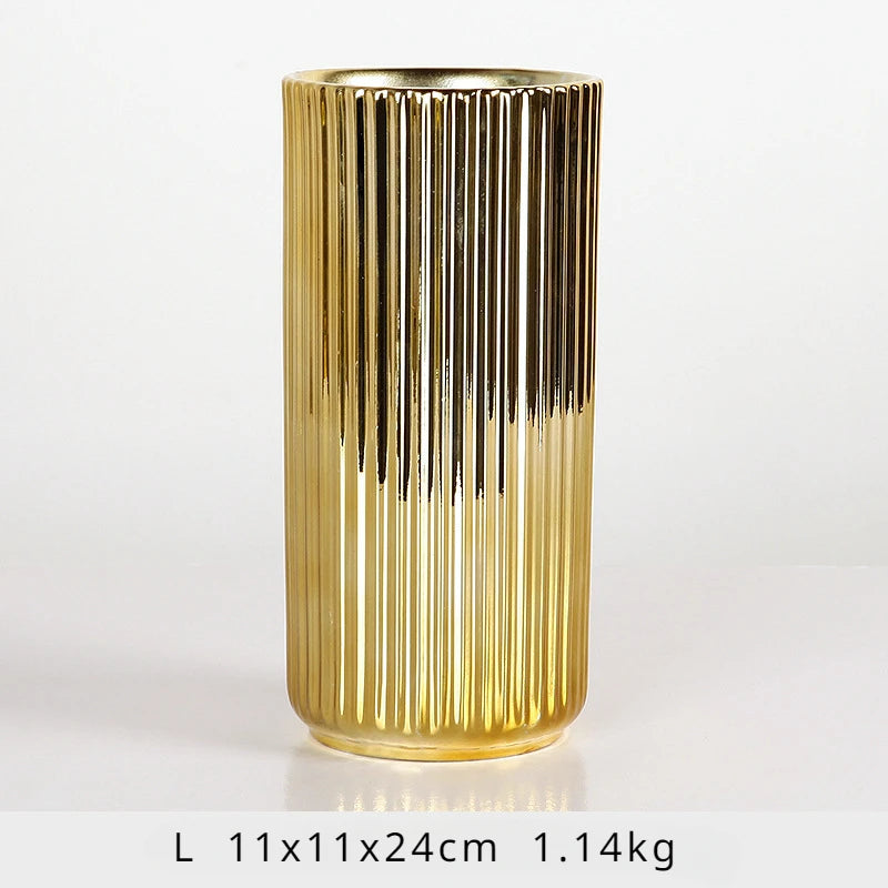 Nordic Ceramic Gold Vase – Elegant Home Décor Stylish flower arrangement vase perfect for living rooms, desktops, or as a thoughtful gift.