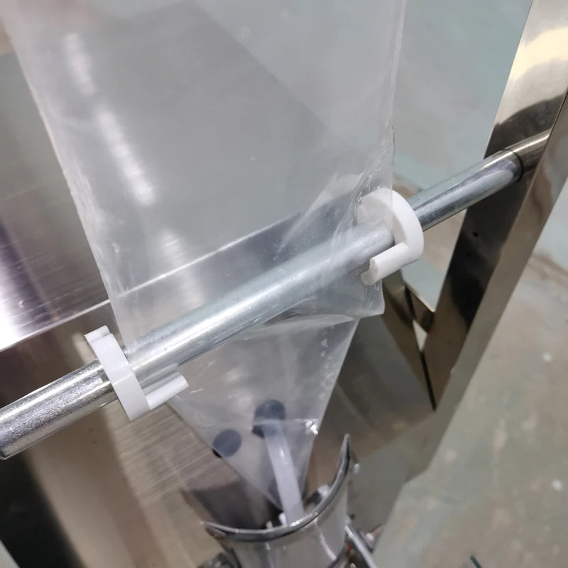 Fully Automatic Vertical Liquid Milk And Water Packaging Machine Coke Quantitative Filling Machine