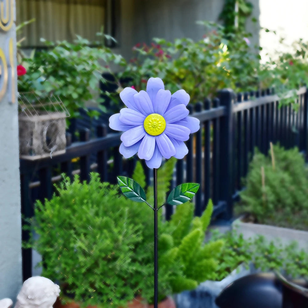 Outdoor Sunflower Wind Spinner
Metal sunflower windmill – spins beautifully in the breeze.
Durable, weather-resistant iron. Perfect for garden, yard, courtyard.