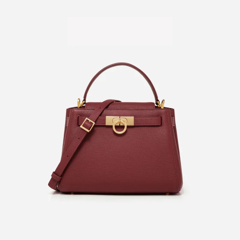 Medium High-End Handbag – Elegant & Versatile Stylish shoulder and crossbody bag, perfect for weddings and special occasions with a refined, classy look.