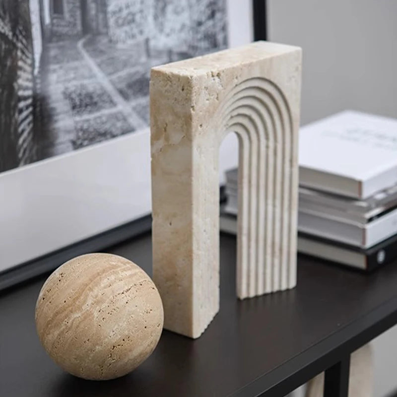 Natural Travertine Stone Decorative Balls – Elegant Table Décor Available in 8/10/12 cm sizes. Stylish and timeless accent for living rooms, hotels, and commercial spaces.