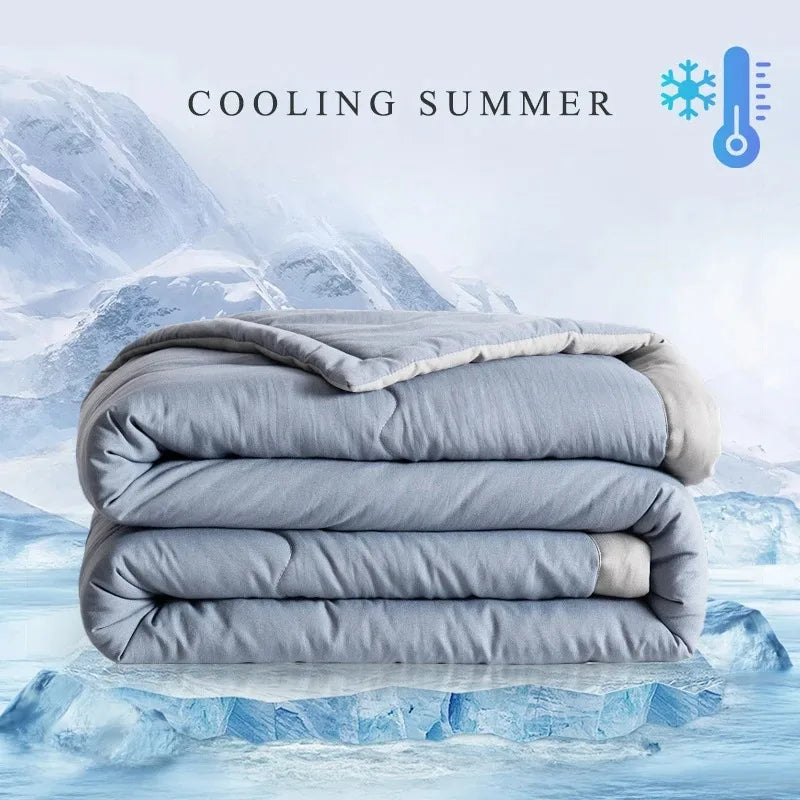 Japanese Polyester Cotton Quilted Summer Quilt Skin-friendly Washable Light Luxury Style Solid Color Lightweight Comforter