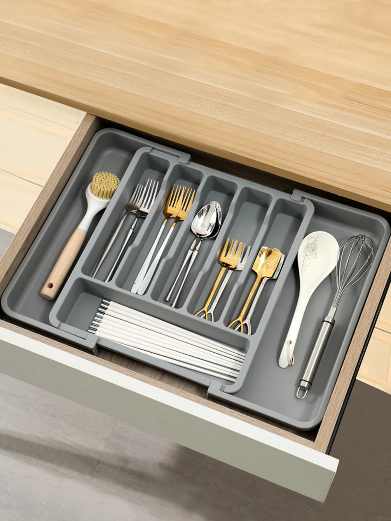Expandable Kitchen Drawer Organizer - Adjustable Retractable Cutlery Storage Box with Dividers for Utensils, Home Organization