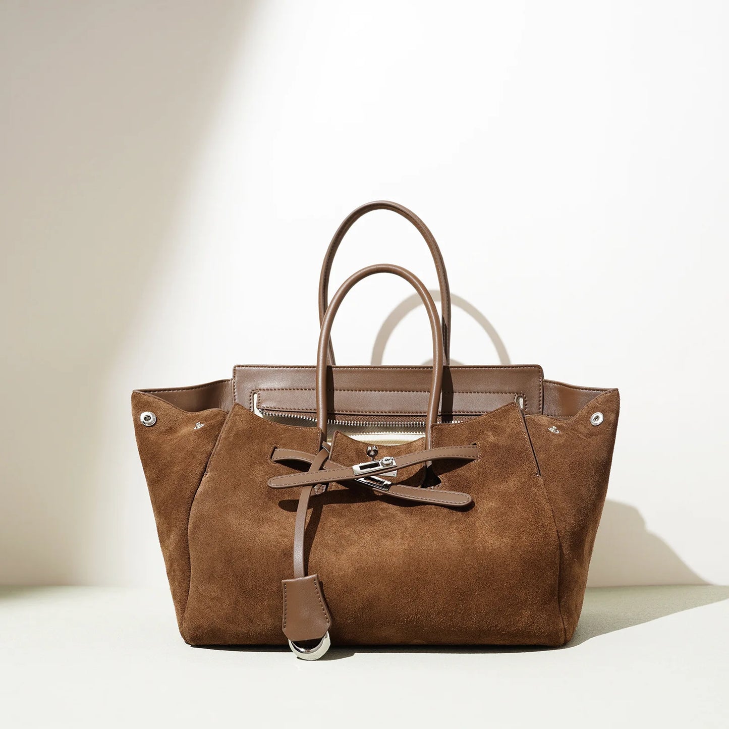 Early Autumn Retro Suede Tote Bag Women's New Versatile Single oulder Bag Commuter Bag Handbag for Outdoor Use