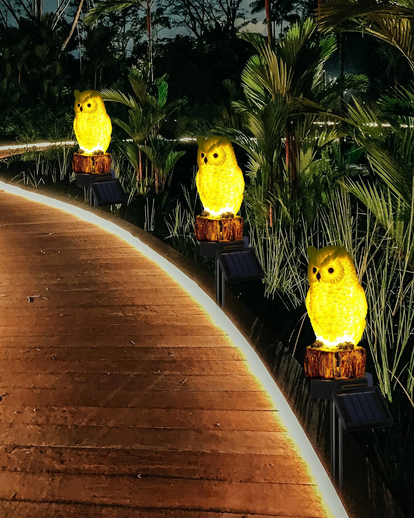 Owl solar decorative garden post lighting, waterproof outdoor figurine lights decorate statue aisles, courtyards, lawns
