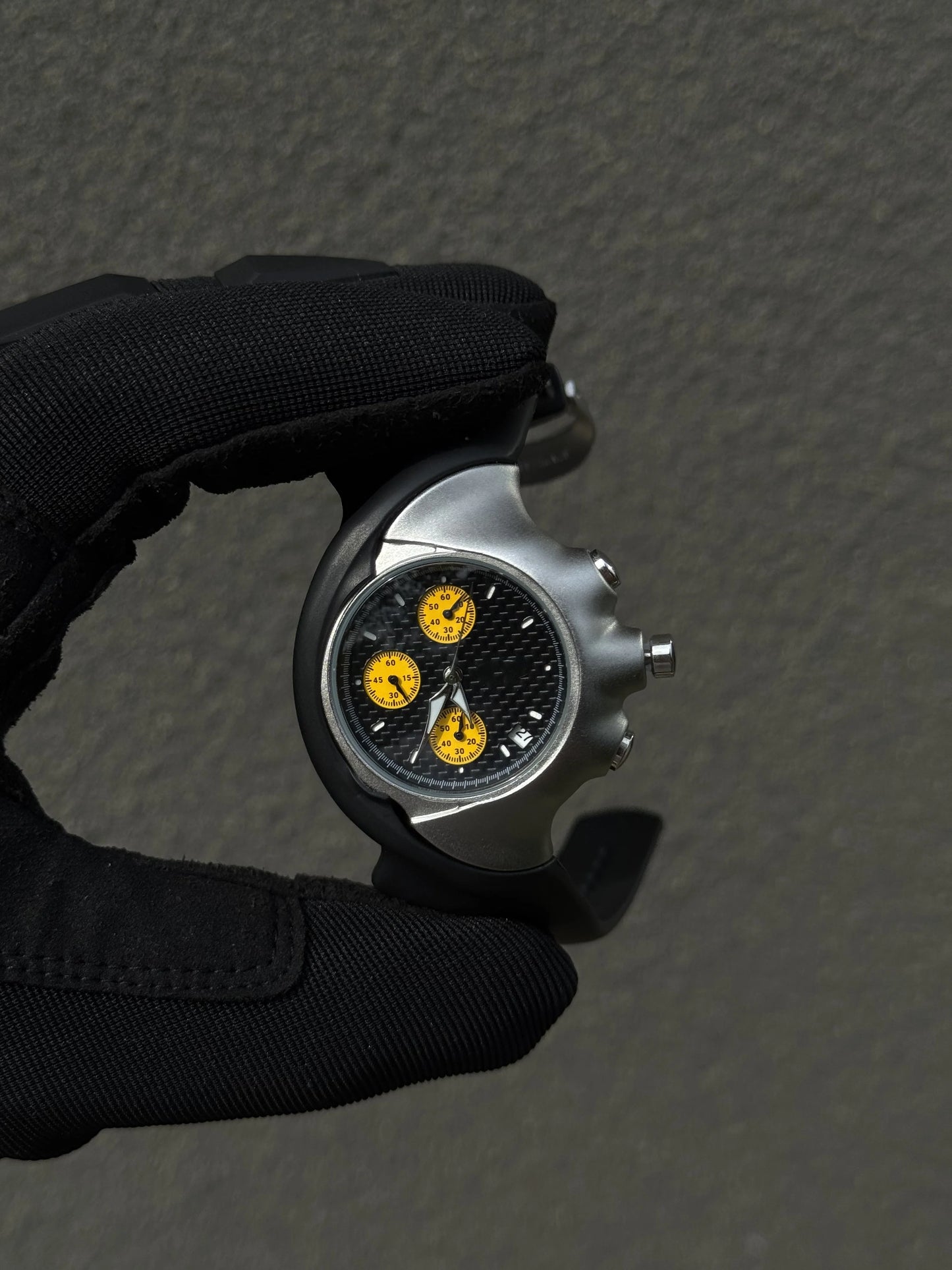 Genuine KIOSK special-shaped watch non-Oak style three-eye crush European and American rare ins boys niche gift